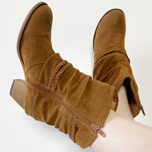 Chelsea Moreland Brown Boots